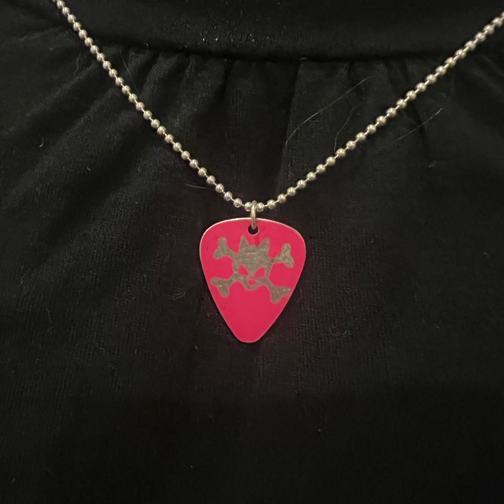 Handcrafted Necklace - Picture 3 of 3